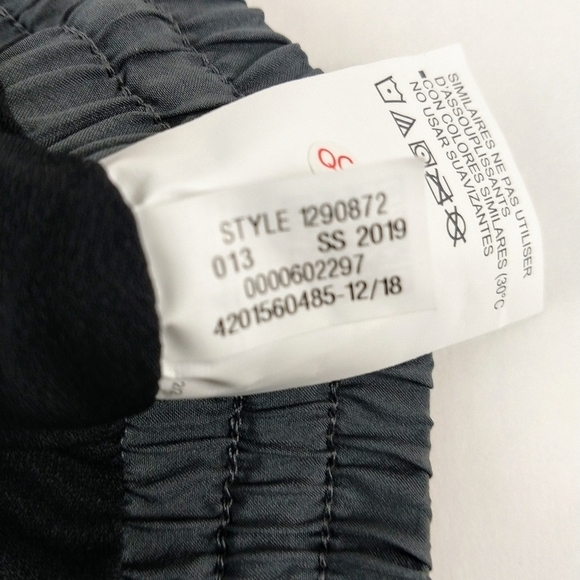 Under Armour Athletic shorts - Picture 10 of 12